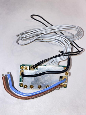 BMS 24V 10A-15A incl wires (8p connector)