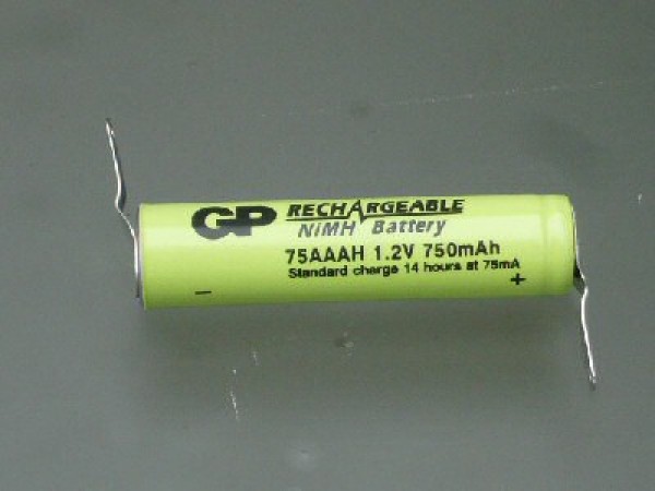 GP75AAAH1A1P NiMh AAA 1.2V 750mAh met sold lippen