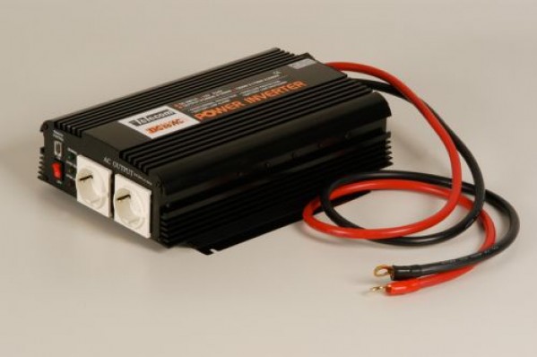 Inverter 12VDC/220VAC 1200W. Including Remote Cont